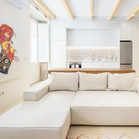 Fatima's Place - Cozy Loft In Old Town Viana