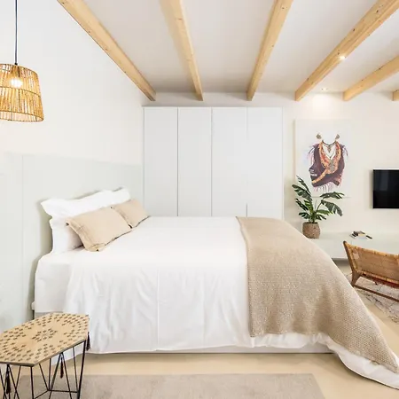 Apartmán Fatima's Place - Cozy Loft In Old Town Viana